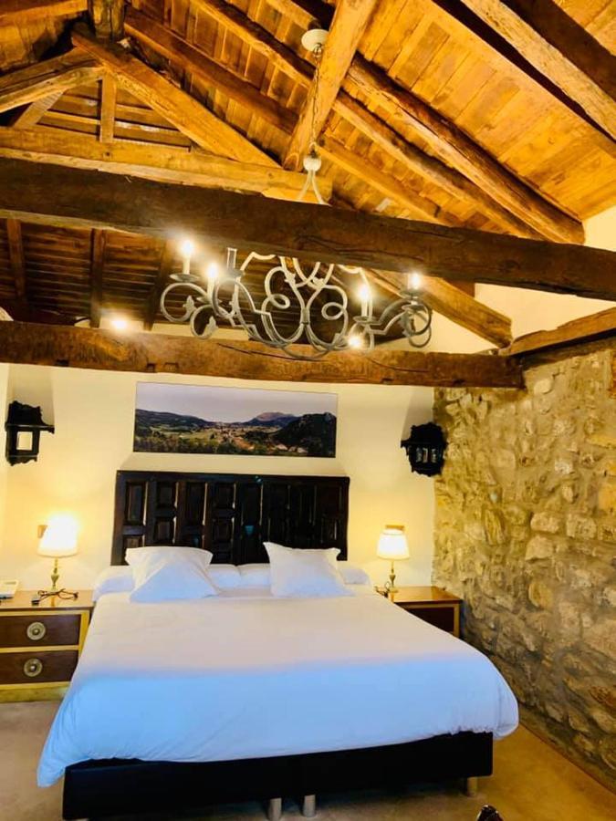 Posada La Torre De La Quintana Liendo Ngoại thất bức ảnh