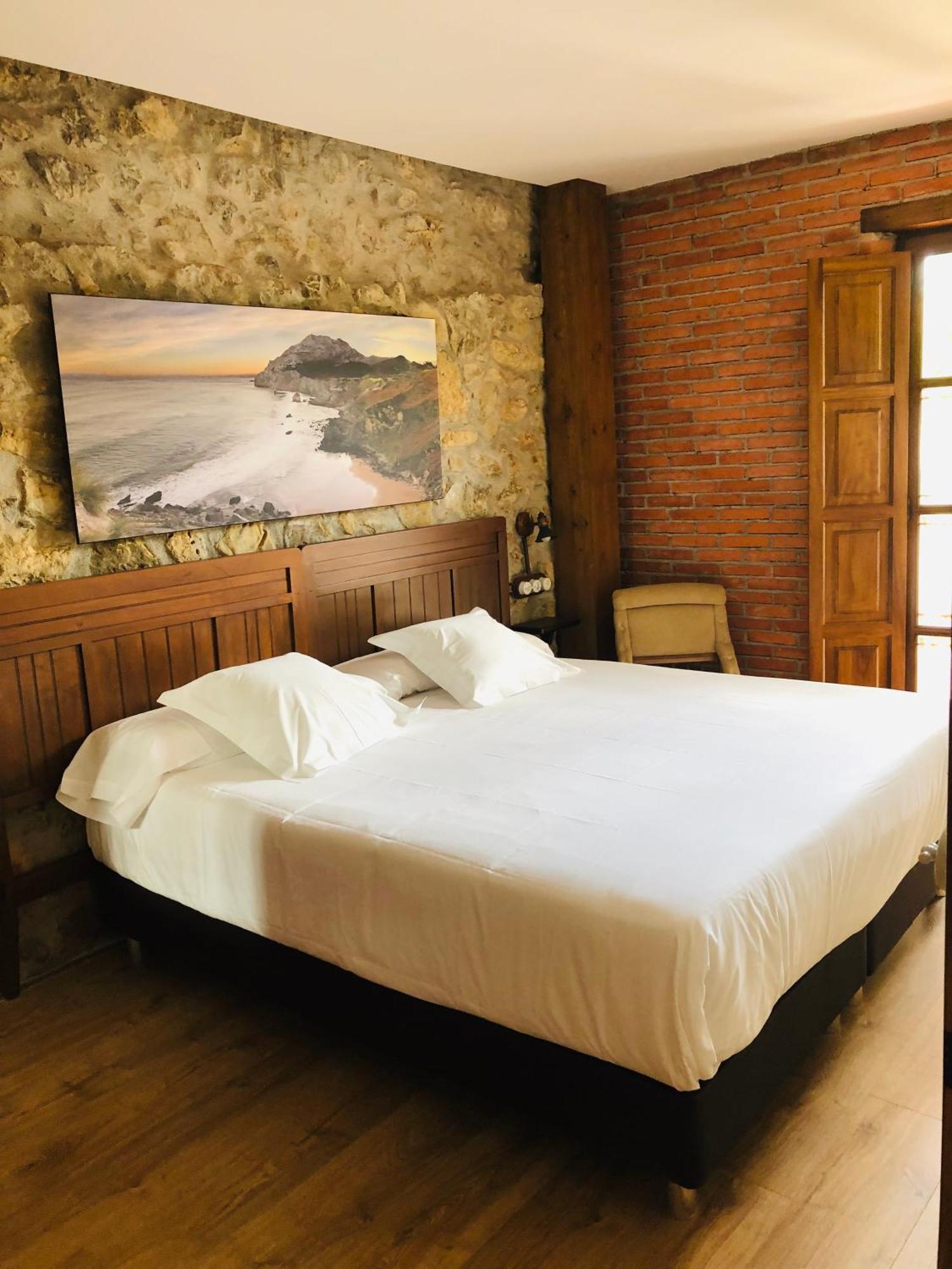 Posada La Torre De La Quintana Liendo Phòng bức ảnh